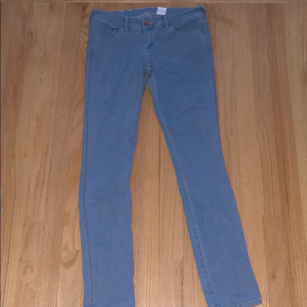 light wash jeans